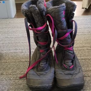 Columbia boots!!